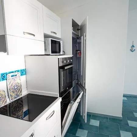 La Torre Libeccio * Торре-дей-Корсари