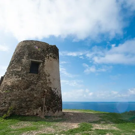 La Torre Libeccio * Торре-дей-Корсари